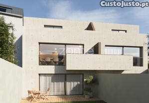 Terreno Com Projeto Aprovado Em Campanhã