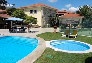 Turismo Rural férias Quinta Dom José Vila Verde 2 piscinas 8 quartos
