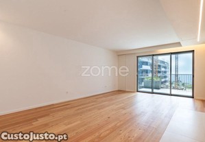 Apartamento T2 Com Varanda Em Gaia