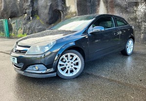 Opel Astra 1.9 GTC