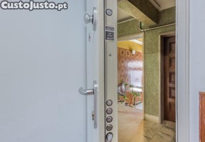 Apartamento T1+1 - Seixal