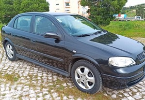 Opel Astra Club 1.4 16v