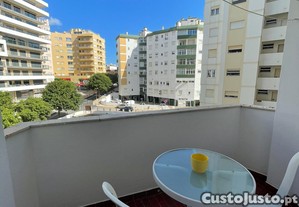Excelente apartamento t2 praia da rocha entrada imediata