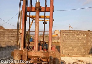Manitou com junta de cabeça queimada
