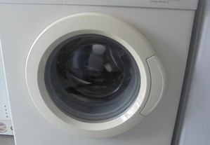 Maquina lavar - Bosch 7kg. / Bom estado / Com garantia