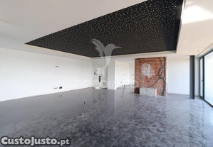 Moradia em carreiras (santiago), vila verde