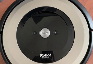 Aspirador robot Iroomba e6