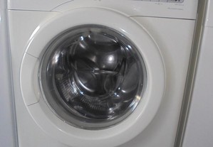 Maquina lavar - ELECTROLUX / Bom estado / Com garantia
