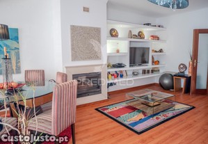 Apartamento t3 pronto a habitar centro de beja