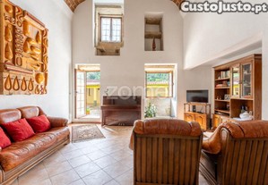 Propriedade Habitacional | Restaurante | Al Com...