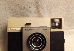 Maq.Fotografica Kodak Instamatic 25