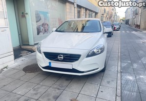 Volvo V40 D2 - 13