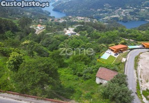 Terreno Com 31 710M² De Área Total Situado Em...