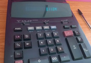 Calculadora de secretária Casio FR-620TER números grandes e bem visíveis