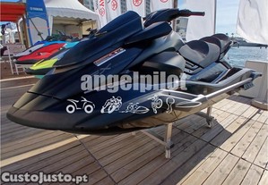 Yamaha FX Cruiser SVHO O Batmóvel das ondas