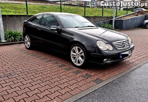Mercedes-Benz C 220 Sport coupé diesel 150cv - 03
