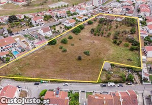 Terreno de 11 720 m² em Santo António da Charneca