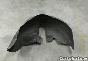 Cava De Roda Tras Direita Volkswagen Passat (3C2)