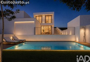 Casa / Villa T3 em Freixo de Cima e de Baixo de 221,00 m²