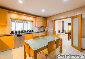Andar Moradia T3, C/ Terraço E Garagem, São...