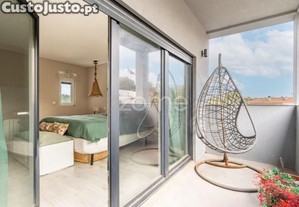 Moradia T4 De Charme Com Jardim E Piscina Na...
