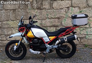 Moto Guzzi V85TT - 19