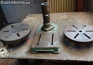 Pratos de engenho de furar