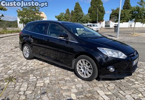 Ford Focus Titaniun Ecotec - 13