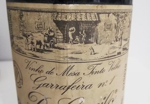 vinho tinto D.Camilo 750 ml garrafeira nº1 de 1975