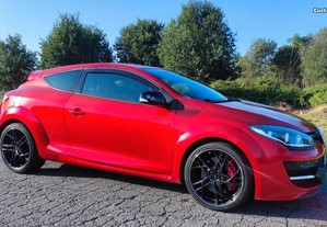 Renault Mégane Coupe RS 275hp