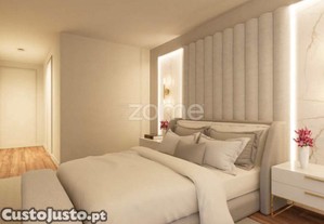 Moradia T3 Em Condominio Privado , Centro De...