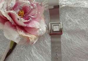 Relógio de pulso original, feminino e elegante da marca - Dkny - Donna Karen