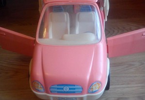 Carro Barbie para colecionadores