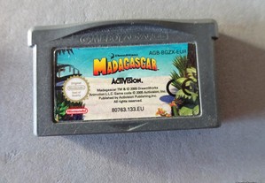 Jogo Game Boy Advance - Madagascar