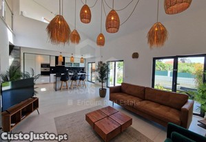 Moradia T4 Duplex Torres Vedras