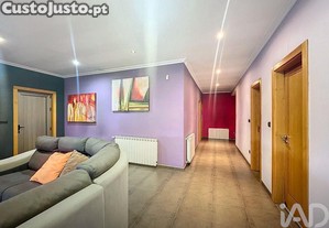 Casa / Villa T4 em Vale de Anta de 450,00 m²