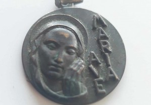 Antiga Medalha em Latão de Nª Senhora de Fátima