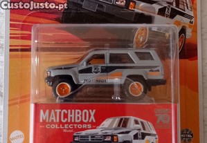Toyota 4 Runner Edição Especial Collectors 70 anos Matchbox