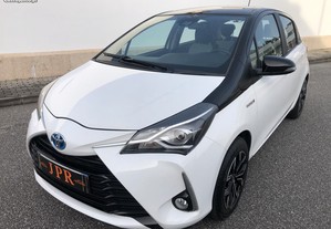 Toyota Yaris Hibrido France Business
