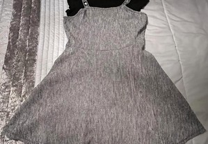 Vestido de alças + t-shirt para menina adolescente