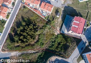 Terreno 7.636 M2: 2 Prédios + 13 Moradias -...