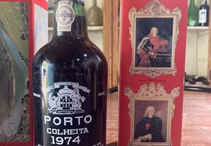 Real Companhia Velha Colheita 1974 - vinho do Porto