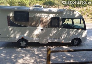 Itineo MC 650 2014 impecável e com muitos extras