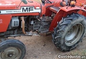 Massey Fergunson 210