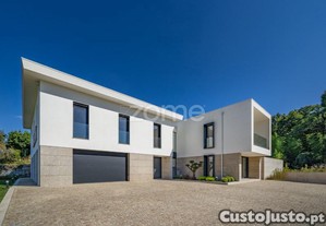 Moradia Individual T4 Nova Em Sequeira, Braga