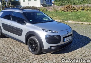 Citroën C4 CATUS 1.2 VTI FEEL - MUITO BOM ESTADO