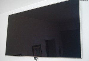 Smart tv Samsung de 46 polegadas.
