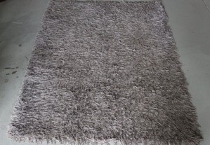 Carpete Felpuda Cinza