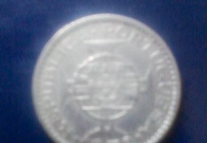 Moeda 5$00 Angola 1972