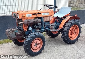 Kubota B6100